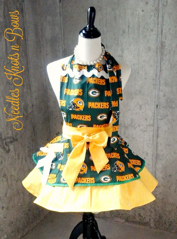 Green Bay Packers Apron, Womens Flirty Football Apron w/ Pocket, Aprons