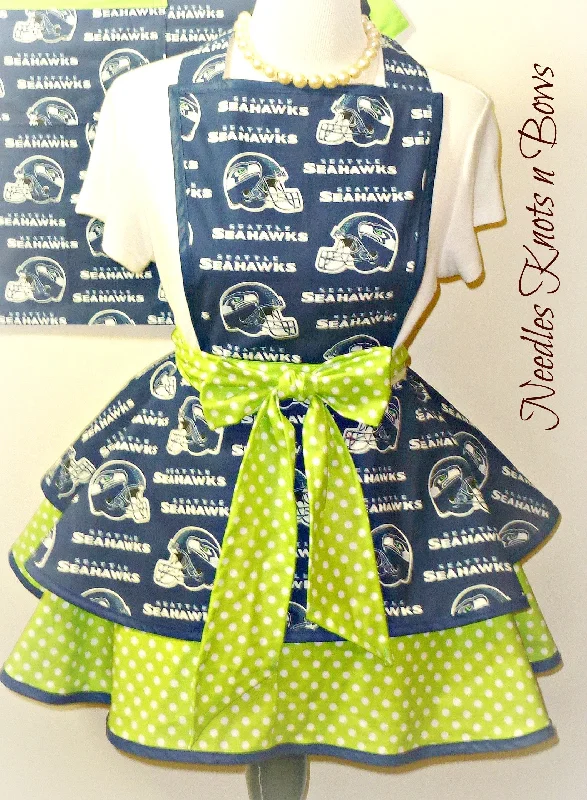 Seattle Seahawks Women's Flirty Apron with Pocket, Aprons