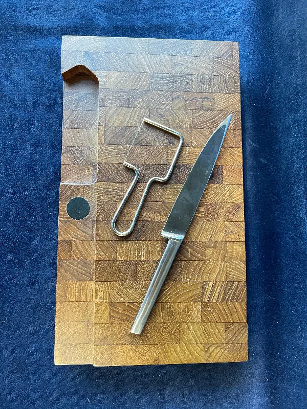 Vintage Wooden Cheese Board w/Knife and Slicer